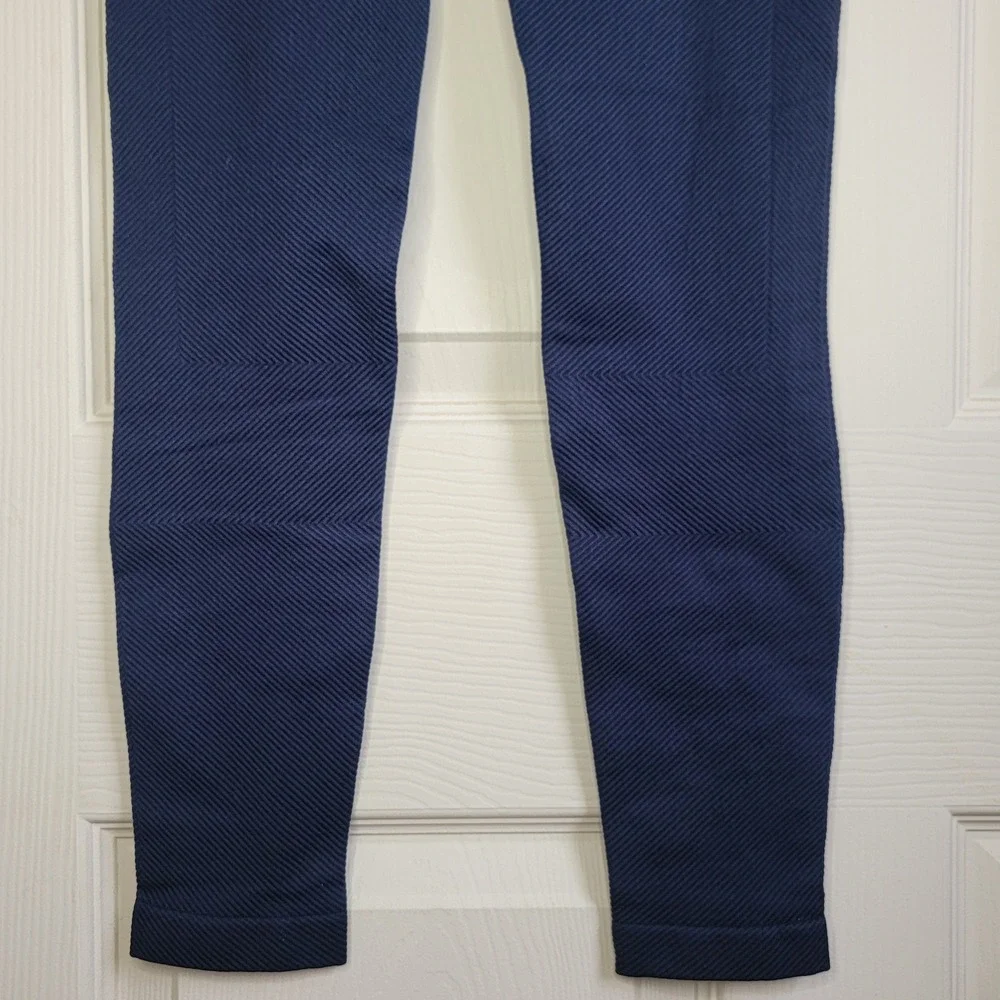 NWT SPANX Blue Rib Seamless Leggings‎ in Navy Haze Size Small